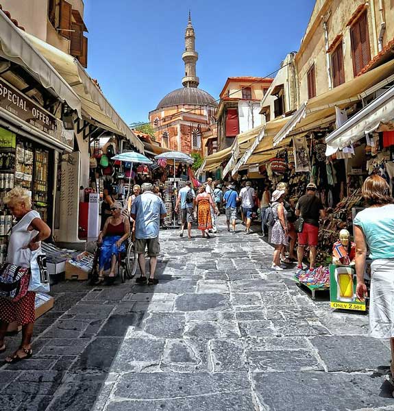 Rodos Adası'nda Gezilecek Görülecek Yerler Nereleridir?